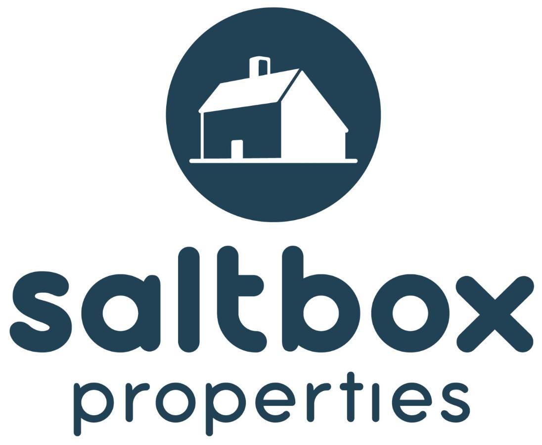 Saltbox Stays- Large 3 Bed House!! 3 Bathrooms, Garden, Fast Wifi, Sleeps 6 สวาดลินโคท ภายนอก รูปภาพ